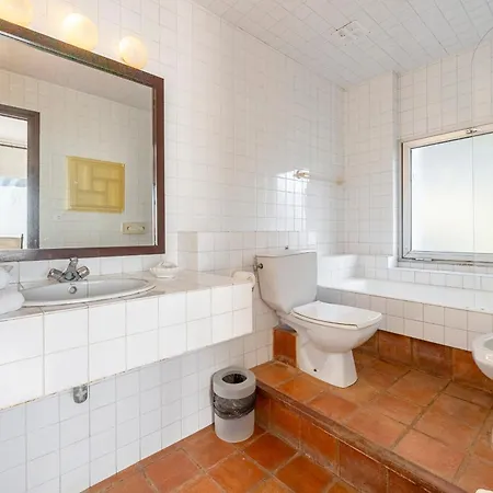 Hauzify I Casa Geranis Cambrils