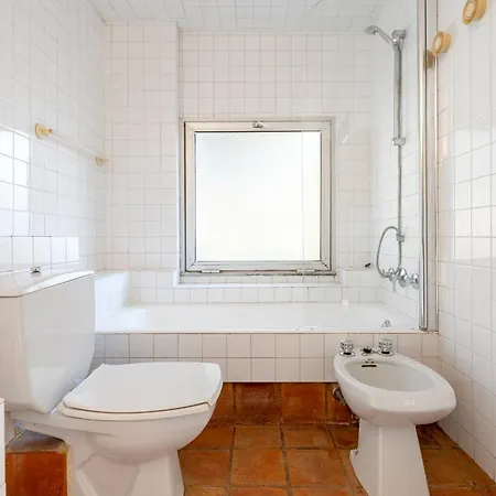Holiday home Hauzify I Casa Geranis
